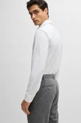 Camisa regular fit de tejido elástico técnico con estructura