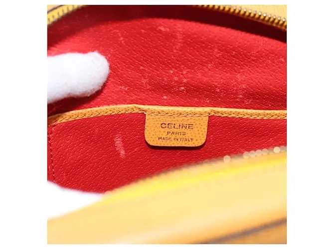 Céline Amarillo 