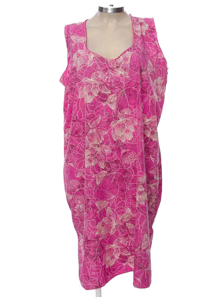 Vestido / Enterizo color Rosado - Closeando